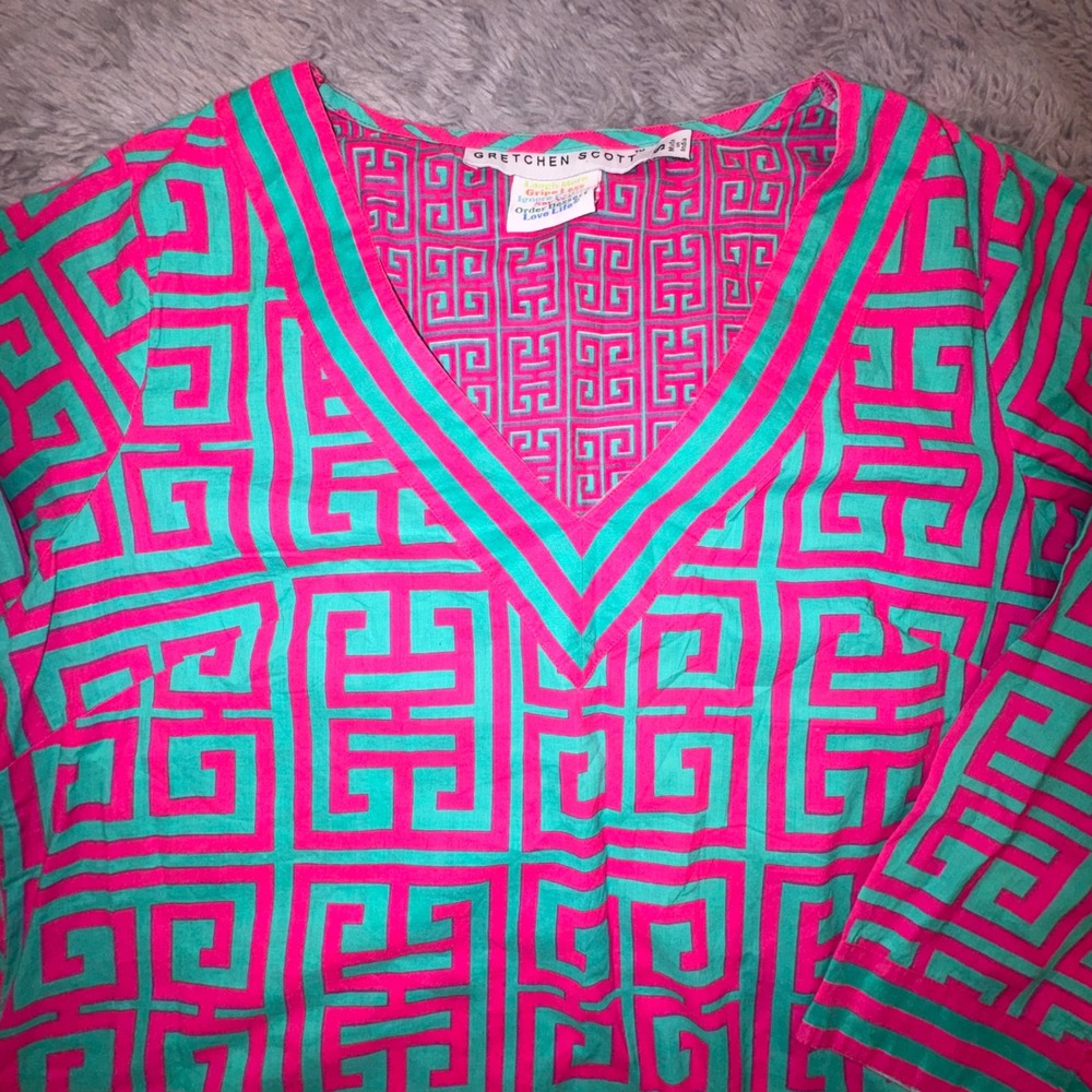 Gretchen Scott Women's Small Pink Turquoise Greek Key V-Neck Tunic Top Resort - Picture 4 of 13